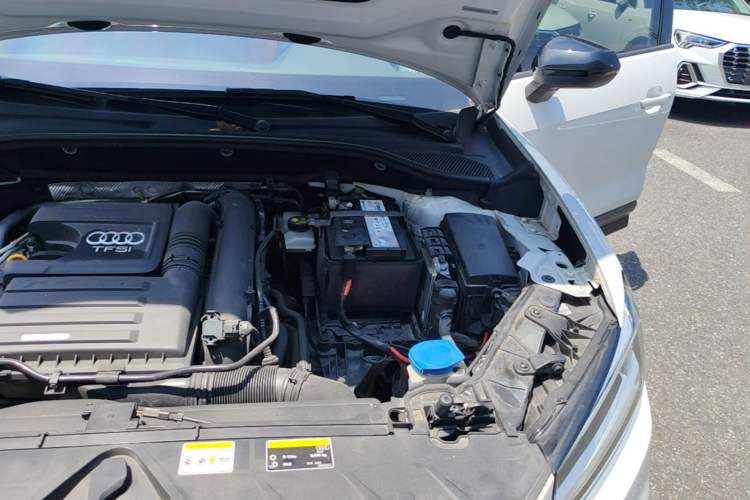 Used Audi Q2L 2021 35 TFSI Progressive Dynamic Edition Engine Bay Left