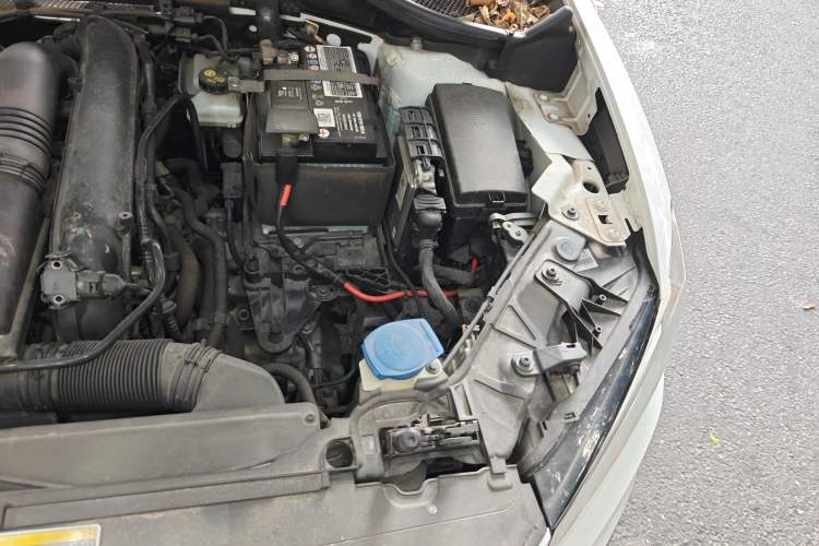 Used Audi Q2L 2021 35 TFSI Progressive Dynamic Edition Engine Bay Left