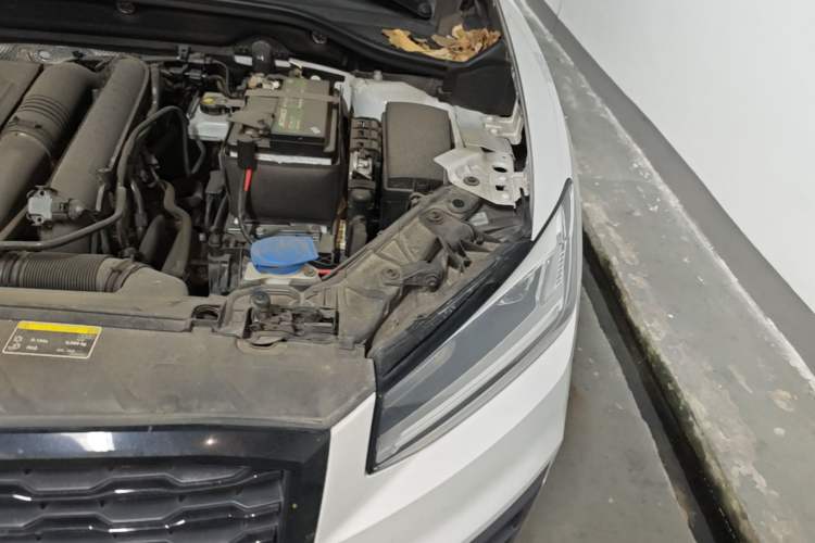 Used Audi Q2L 2021 35 TFSI Progressive Dynamic Edition Engine Bay Left