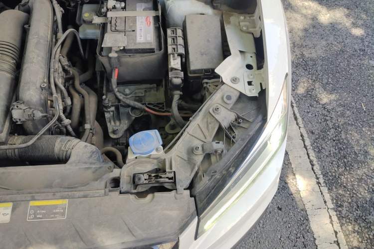 Used Audi Q2L 2021 35 TFSI Progressive Dynamic Edition Engine Bay Left
