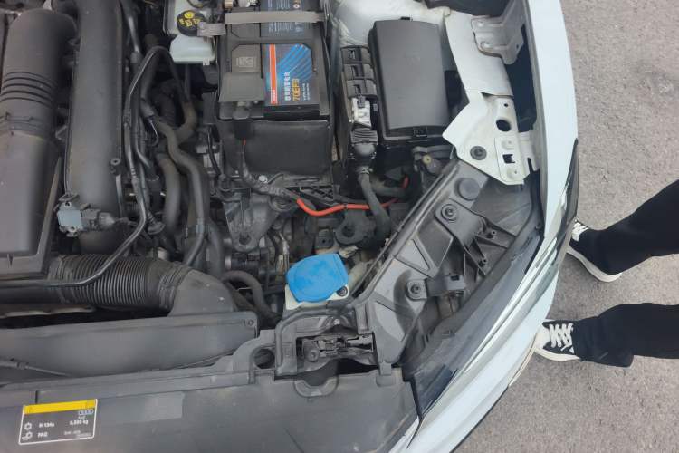Used Audi Q2L 2021 35 TFSI Progressive Dynamic Edition Engine Bay Left