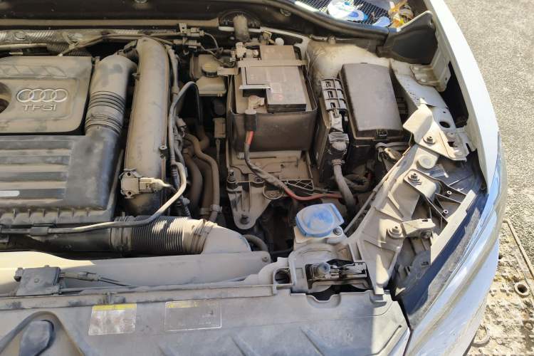 Used Audi Q2L 2021 35 TFSI Progressive Dynamic Edition Engine Bay Left