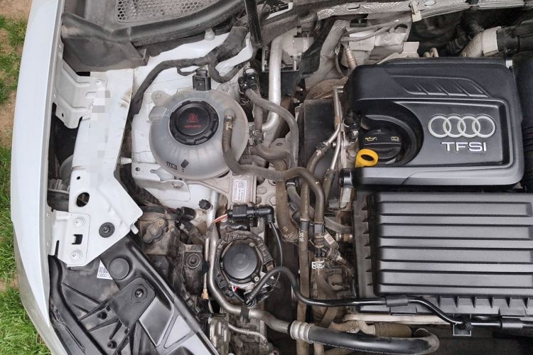 Used Audi Q2L 2021 35 TFSI Progressive Dynamic Edition Engine Bay Right