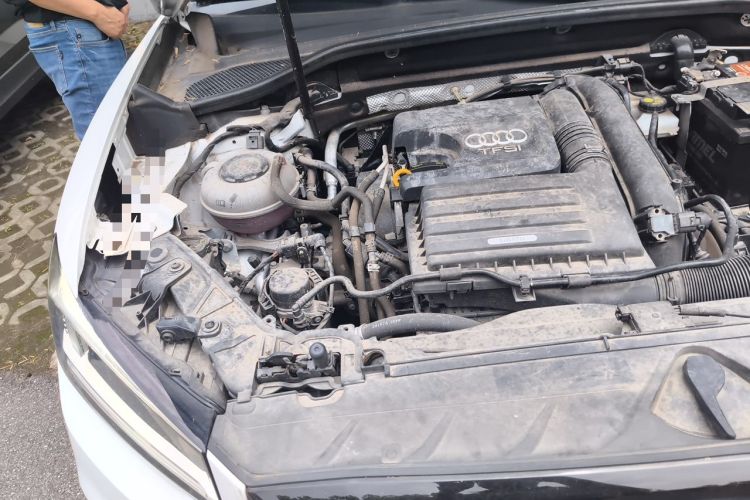 Used Audi Q2L 2021 35 TFSI Progressive Dynamic Edition Engine Bay Right