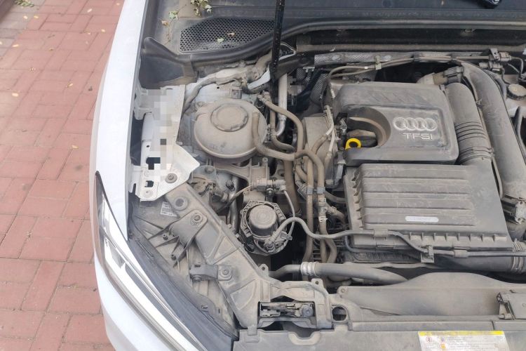 Used Audi Q2L 2021 35 TFSI Progressive Dynamic Edition Engine Bay Right