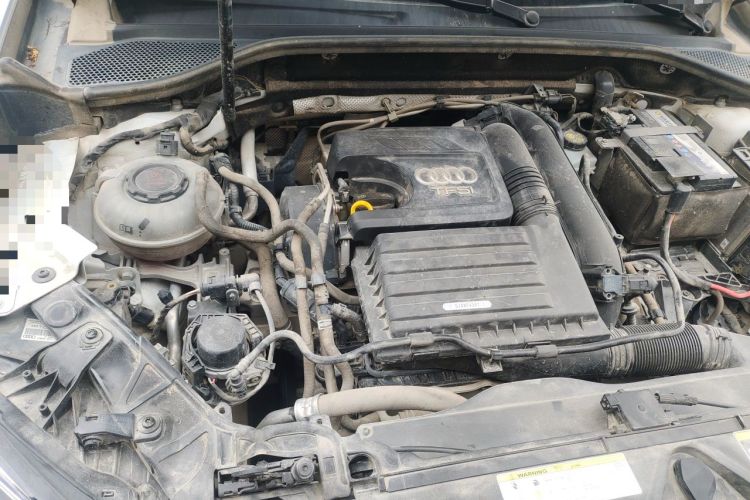 Used Audi Q2L 2021 35 TFSI Fashion Dynamic Model Engine Bay Right