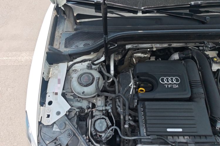 Used Audi Q2L 2021 35 TFSI Progressive Dynamic Edition Engine Bay Right