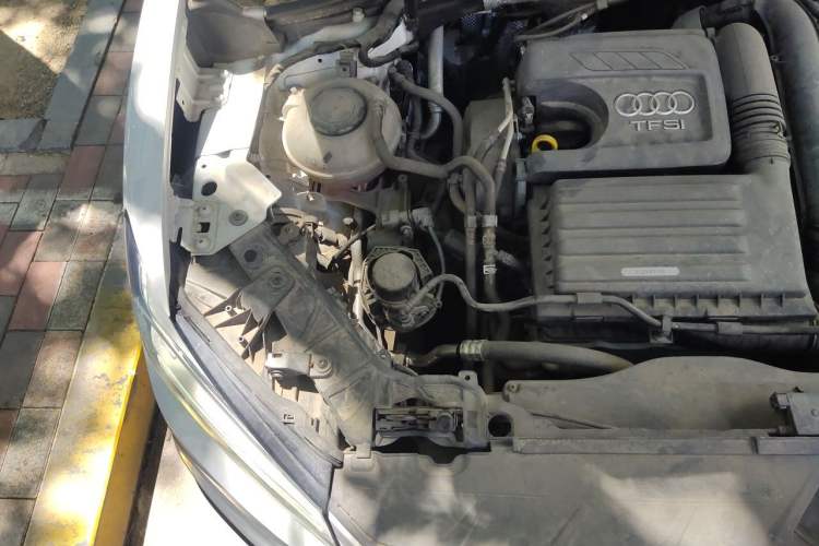 Used Audi Q2L 2021 35 TFSI Progressive Dynamic Edition Engine Bay Right
