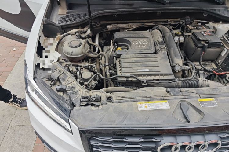 Used Audi Q2L 2021 35 TFSI Progressive Dynamic Edition Engine Bay Right