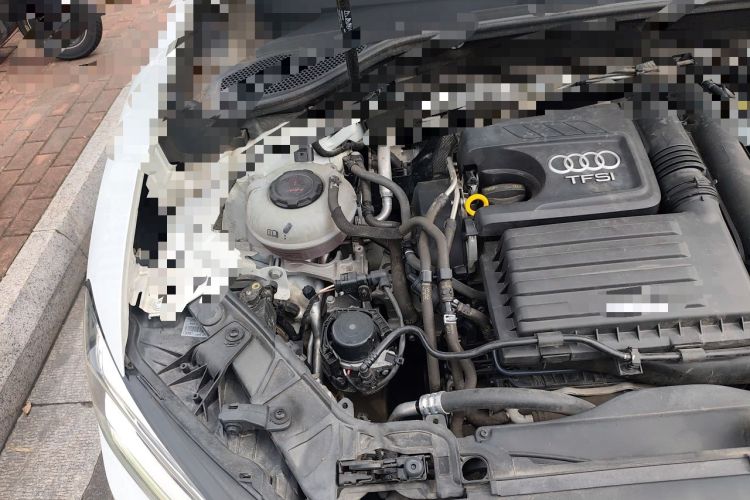 Used Audi Q2L 2021 35 TFSI Progressive Dynamic Edition Engine Bay Right