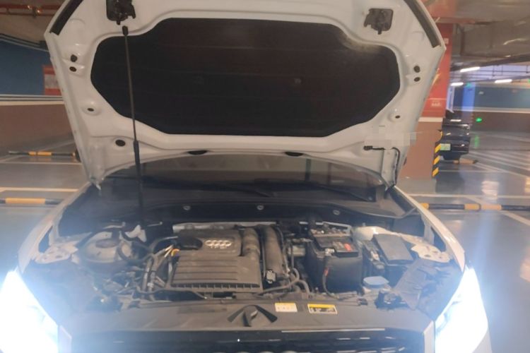 Used Audi Q2L 2021 35 TFSI Fashion Dynamic Model Engine Bay