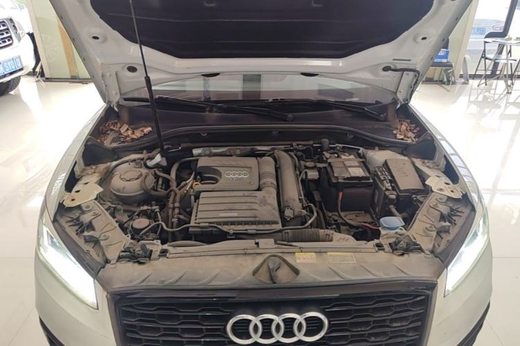 Used Audi Q2L 2021 35 TFSI Fashion Dynamic Model Engine Bay