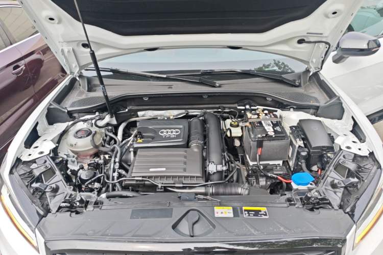 Used Audi Q2L 2021 35 TFSI Fashion Dynamic Model Engine Bay