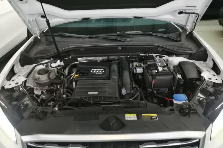 Used Audi Q2L 2021 35 TFSI Fashionable and Elegant Model Engine Bay