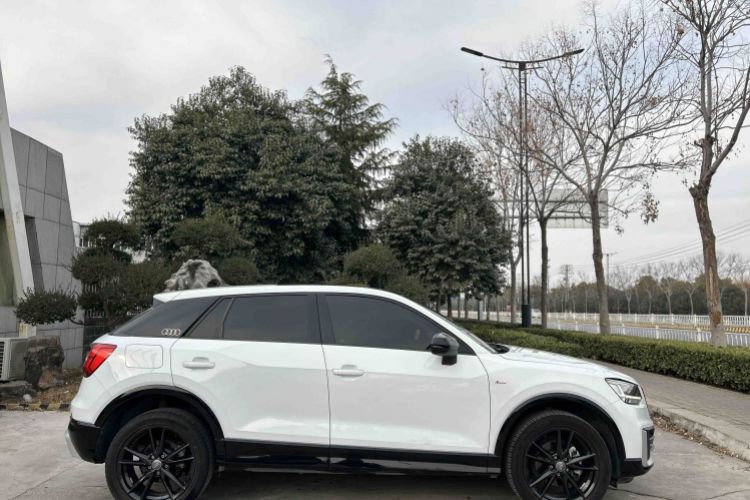 Used Audi Q2L 2021 35 TFSI Progressive Dynamic Edition Exterior 10