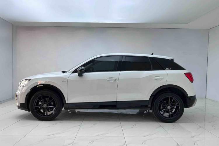 Used Audi Q2L 2021 35 TFSI Progressive Dynamic Edition Exterior 3