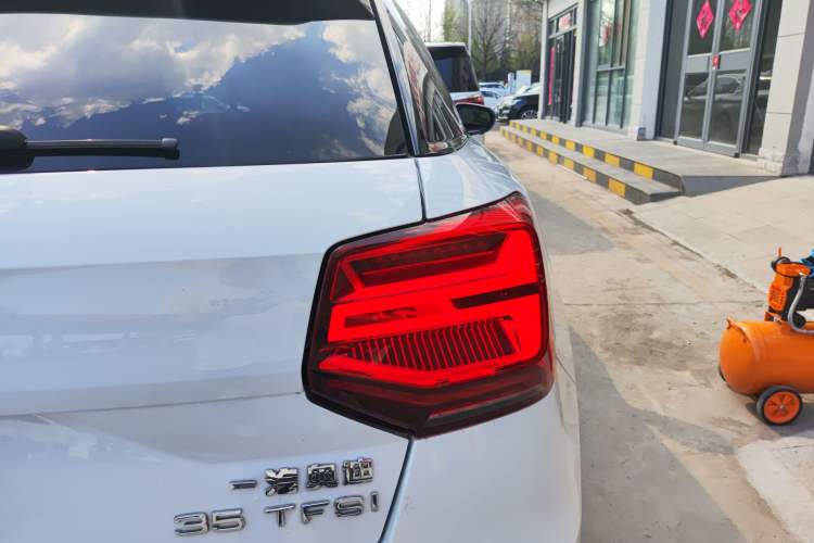 Used Audi Q2L 2021 35 TFSI Progressive Dynamic Edition Exterior 3