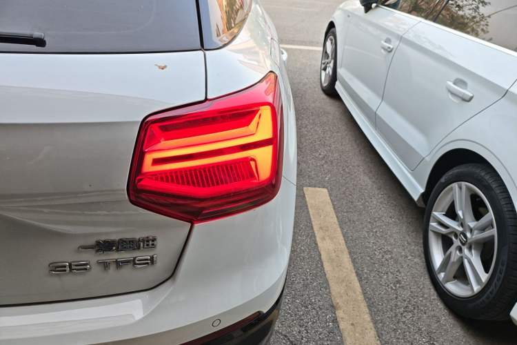 Used Audi Q2L 2021 35 TFSI Progressive Dynamic Edition Exterior 3
