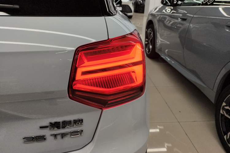 Used Audi Q2L 2021 35 TFSI Fashion Dynamic Model Exterior 3