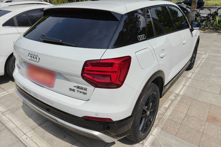 Used Audi Q2L 2021 35 TFSI Fashion Dynamic Model Exterior 4