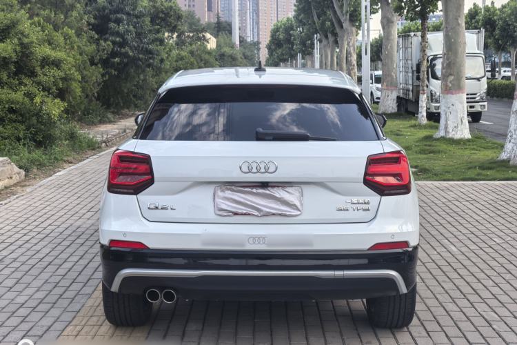 Used Audi Q2L 2021 35 TFSI Fashion Dynamic Model Exterior 4