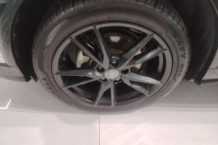Used Audi Q2L 2021 35 TFSI Progressive Dynamic Edition Exterior 4