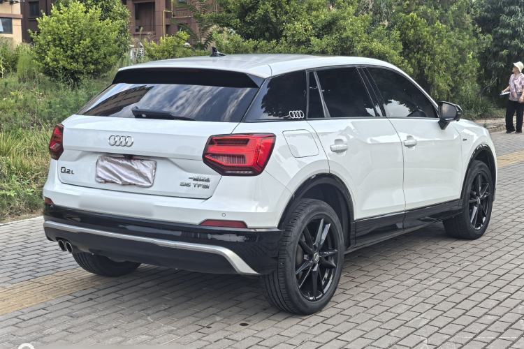 Used Audi Q2L 2021 35 TFSI Fashion Dynamic Model Exterior 5