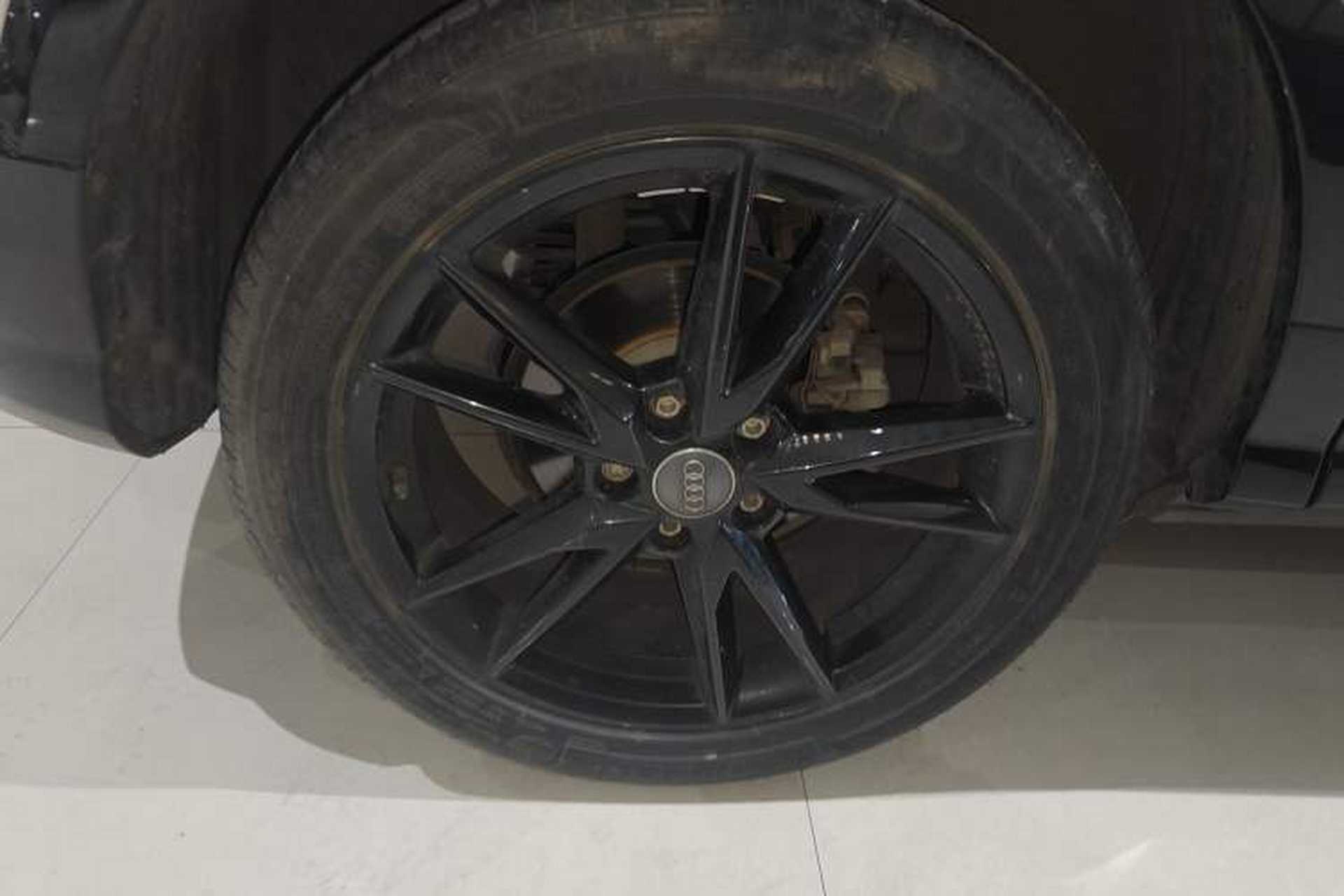 Used Audi Q2L 2021 35 TFSI Progressive Dynamic Edition Exterior 5