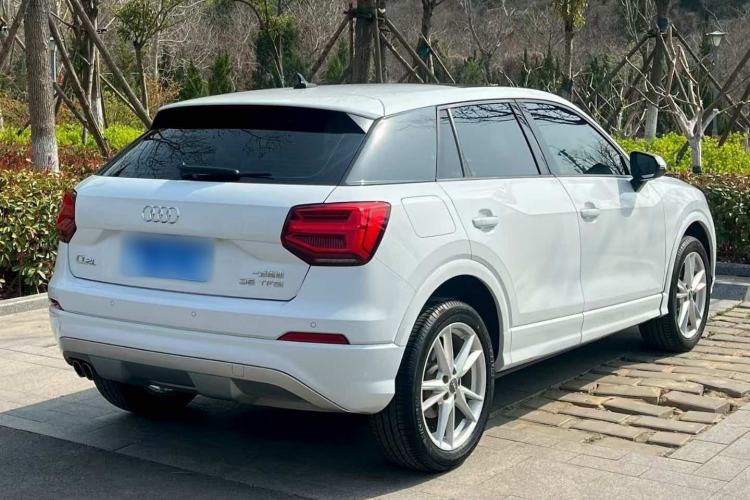 Used Audi Q2L 2021 35 TFSI Fashionable and Elegant Model Exterior 6
