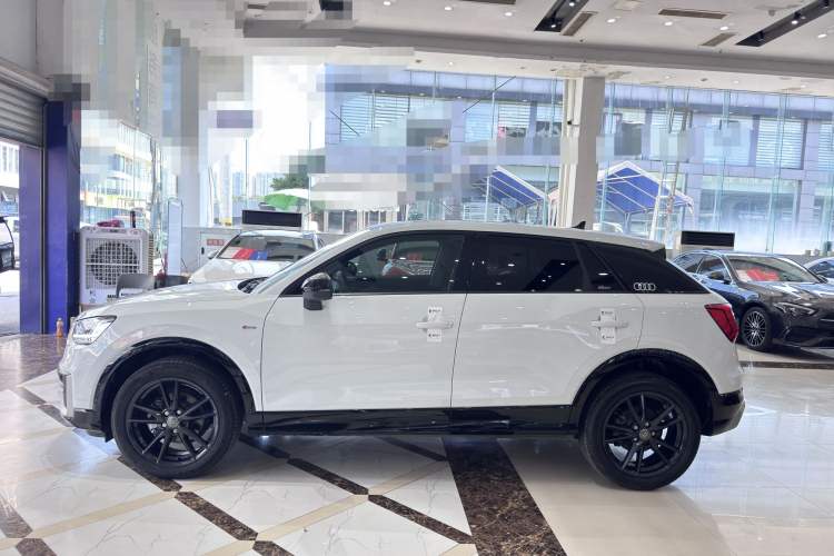 Used Audi Q2L 2021 35 TFSI Progressive Dynamic Edition Exterior 7