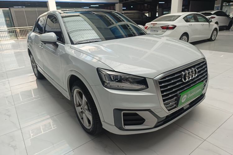 Used Audi Q2L 2021 35 TFSI Fashionable and Elegant Model Front Right 45 Deg