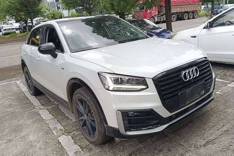 Used Audi Q2L 2021 35 TFSI Progressive Dynamic Edition Front Right 45 Deg