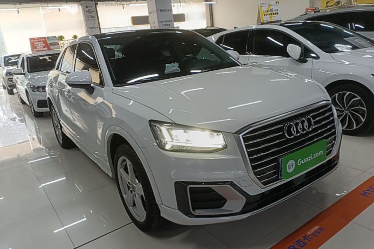 Used Audi Q2L 2021 35 TFSI Fashionable and Elegant Model Front Right 45 Deg