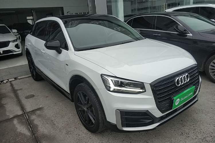 Used Audi Q2L 2021 35 TFSI Progressive Dynamic Edition Front Right 45 Deg