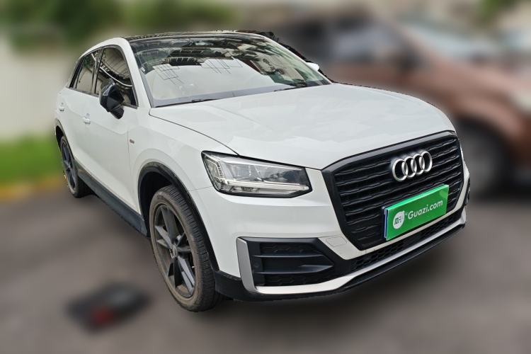 Used Audi Q2L 2021 35 TFSI Fashion Dynamic Model Front Right 45 Deg