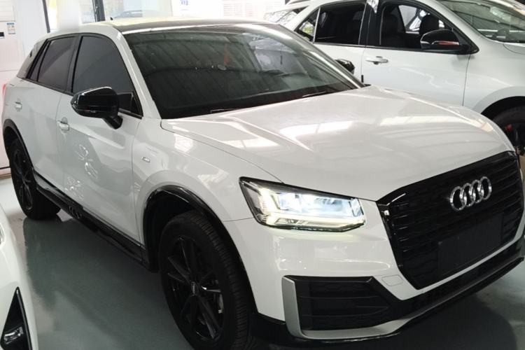 Used Audi Q2L 2021 35 TFSI Fashion Dynamic Model Front Right 45 Deg