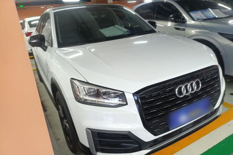 Used Audi Q2L 2021 35 TFSI Progressive Dynamic Edition Front Right 45 Deg