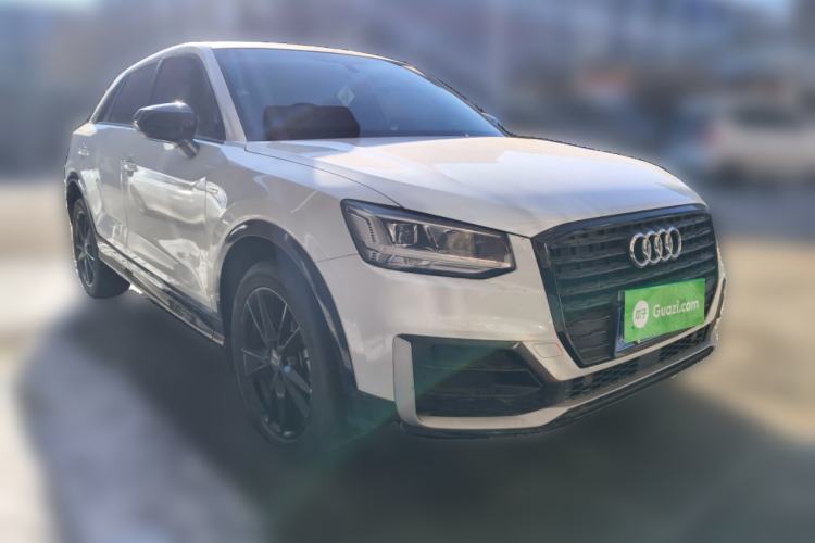 Used Audi Q2L 2021 35 TFSI Progressive Dynamic Edition Front Right 45 Deg