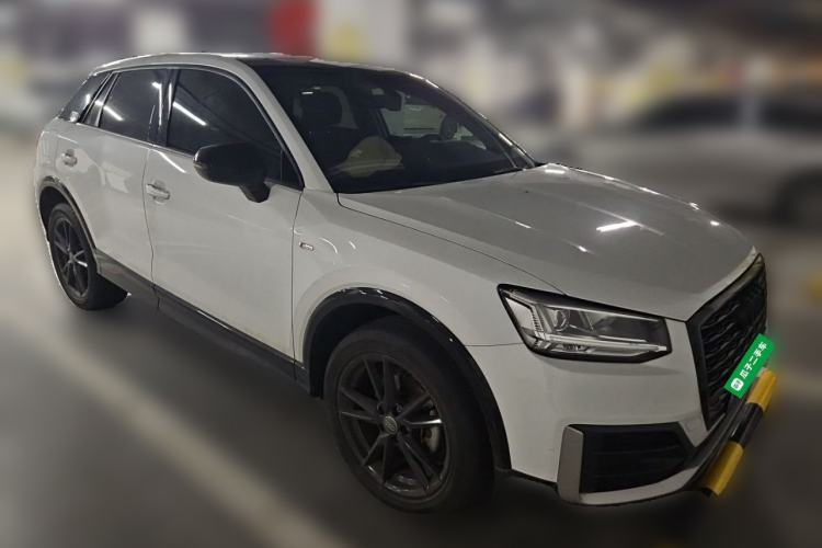 Used Audi Q2L 2021 35 TFSI Progressive Dynamic Edition Front Right 45 Deg