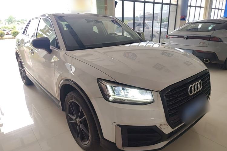 Used Audi Q2L 2021 35 TFSI Fashion Dynamic Model Front Right 45 Deg