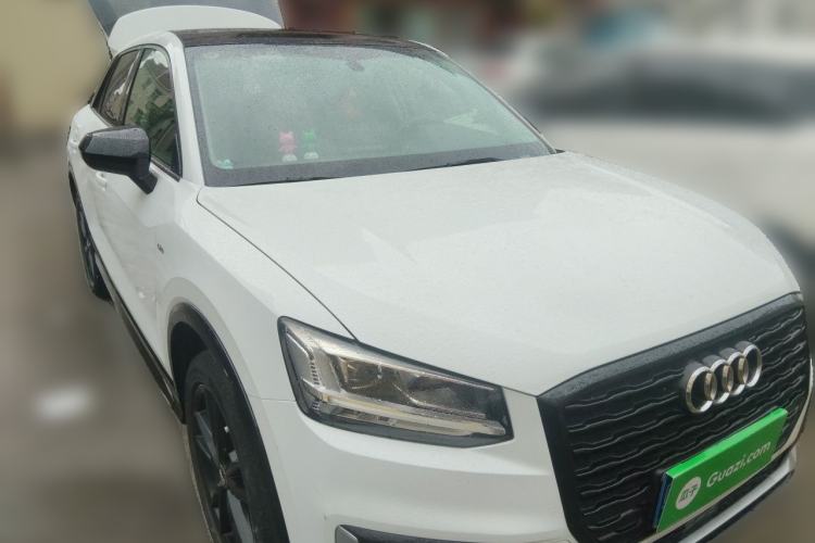 Used Audi Q2L 2021 35 TFSI Progressive Dynamic Edition Front Right 45 Deg