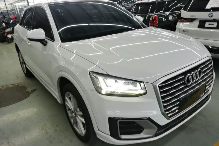 Used Audi Q2L 2021 35 TFSI Fashionable and Elegant Model Front Right 45 Deg