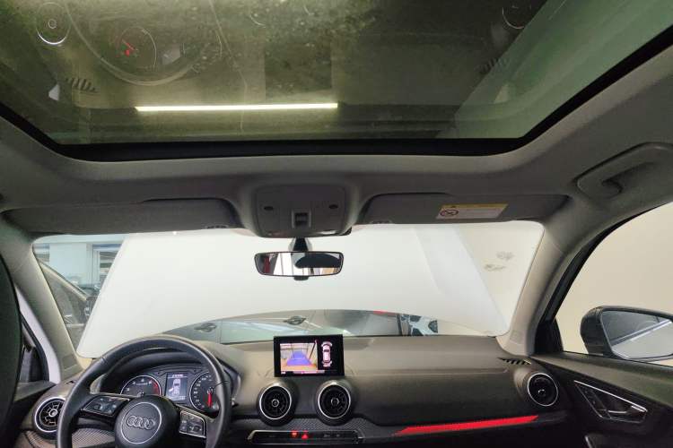 Used Audi Q2L 2021 35 TFSI Fashion Dynamic Model Headliner
