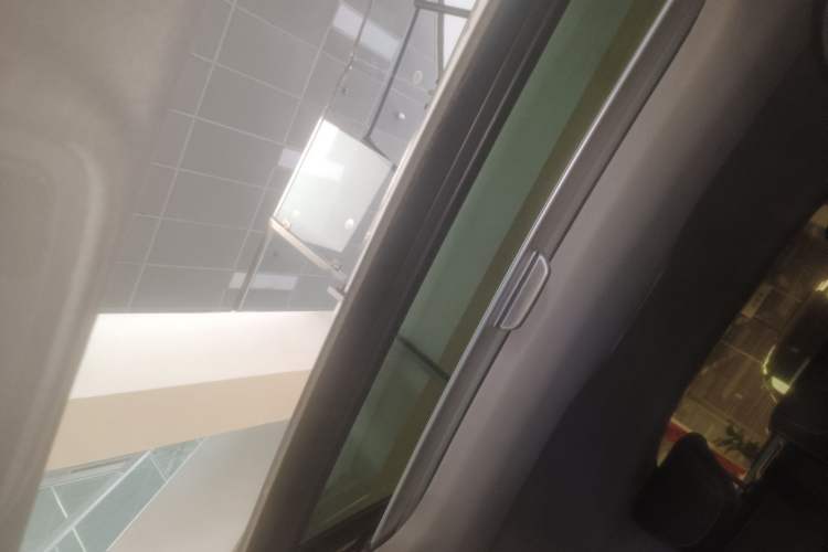 Used Audi Q2L 2021 35 TFSI Progressive Dynamic Edition Headliner