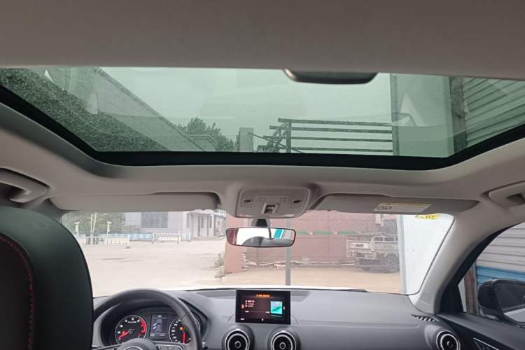 Used Audi Q2L 2021 35 TFSI Fashion Dynamic Model Headliner