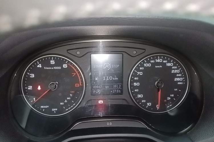 Used Audi Q2L 2021 35 TFSI Fashionable and Elegant Model Instrument Cluster