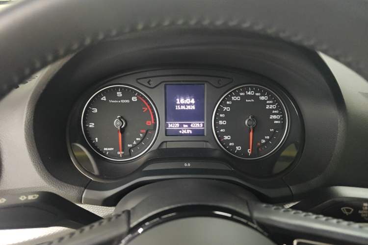 Used Audi Q2L 2021 35 TFSI Progressive Dynamic Edition Instrument Cluster