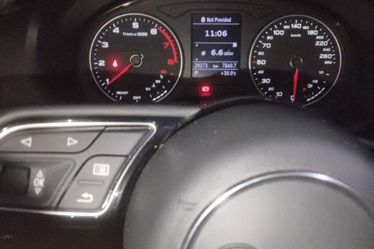 Used Audi Q2L 2021 35 TFSI Fashionable and Elegant Model Instrument Cluster