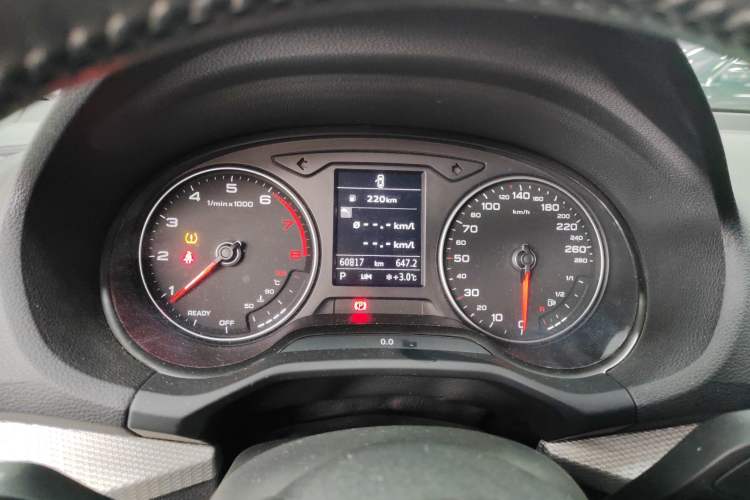 Used Audi Q2L 2021 35 TFSI Progressive Dynamic Edition Instrument Cluster