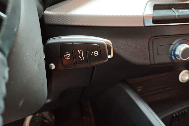 Used Audi Q2L 2021 35 TFSI Progressive Dynamic Edition Interior 1